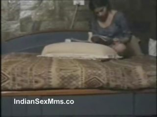 Mumbai esccort sex video - indiansexmms.co