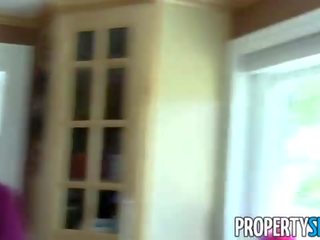 Propertysex - seksual betje eje realtor makes kirli öýde ýasalan sikiş video with client