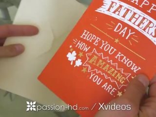 Pasión-hd fathers día pene chupando gift con paso dama lana rhoades